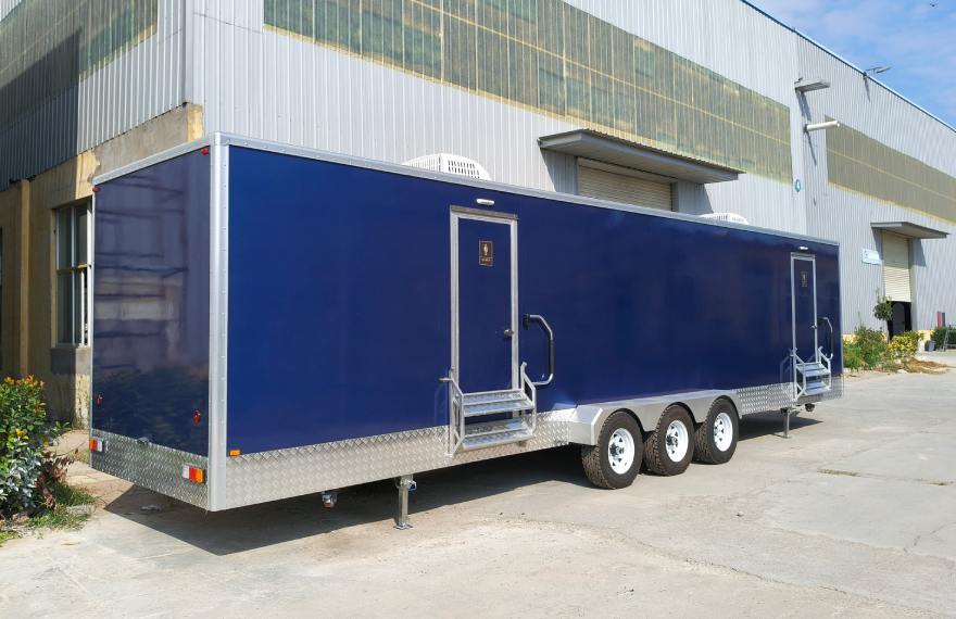 VIP-Restroom-Trailer-for-Sale